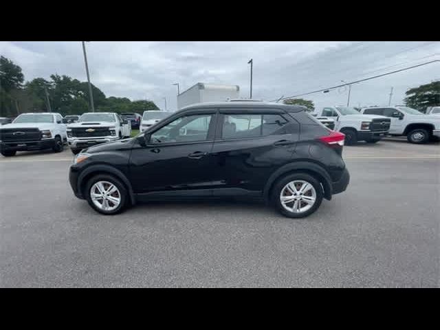 2018 Nissan Kicks S