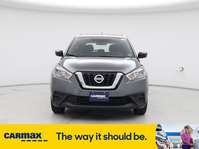 2018 Nissan Kicks S