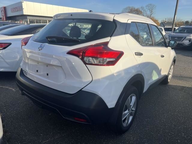 2018 Nissan Kicks S