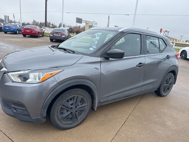 2018 Nissan Kicks S