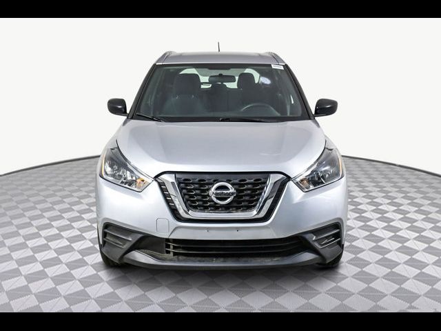 2018 Nissan Kicks S