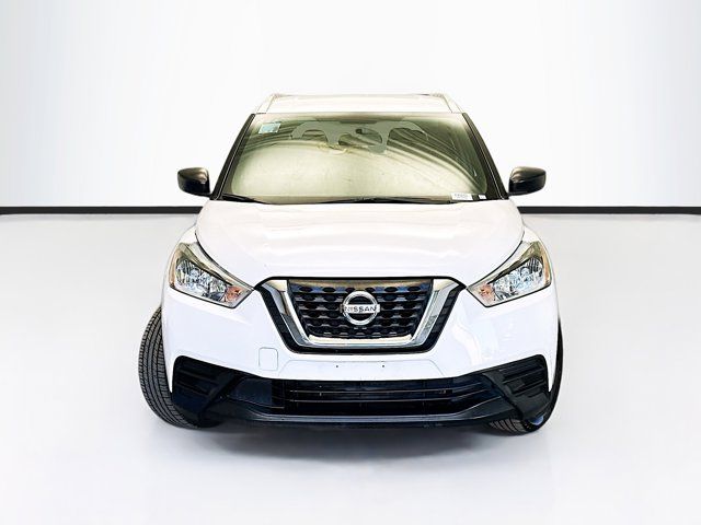 2018 Nissan Kicks S