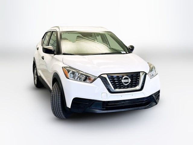 2018 Nissan Kicks S