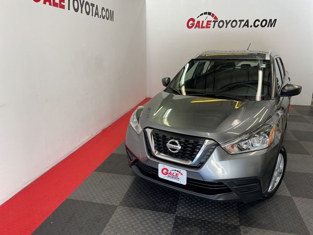 2018 Nissan Kicks S