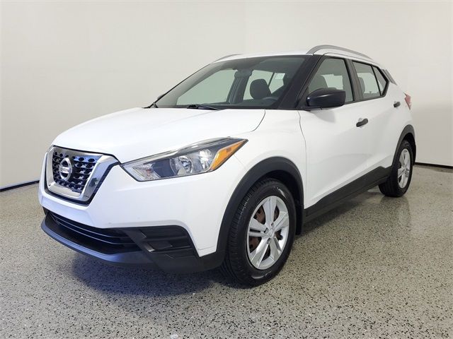 2018 Nissan Kicks S