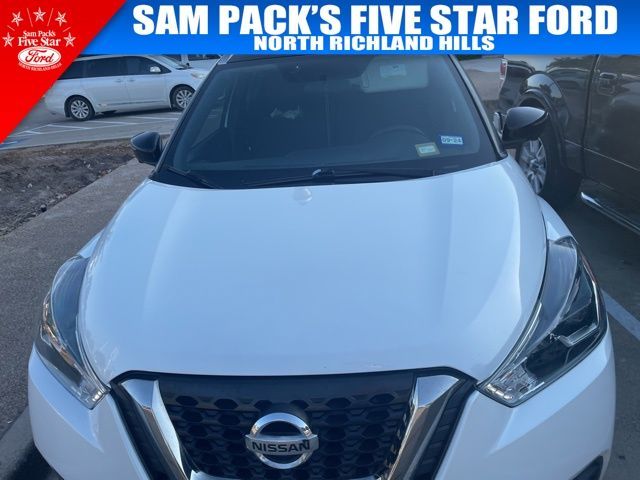 2018 Nissan Kicks SR