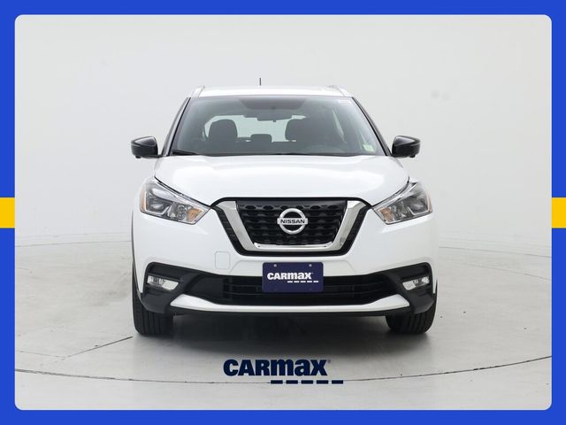 2018 Nissan Kicks SR