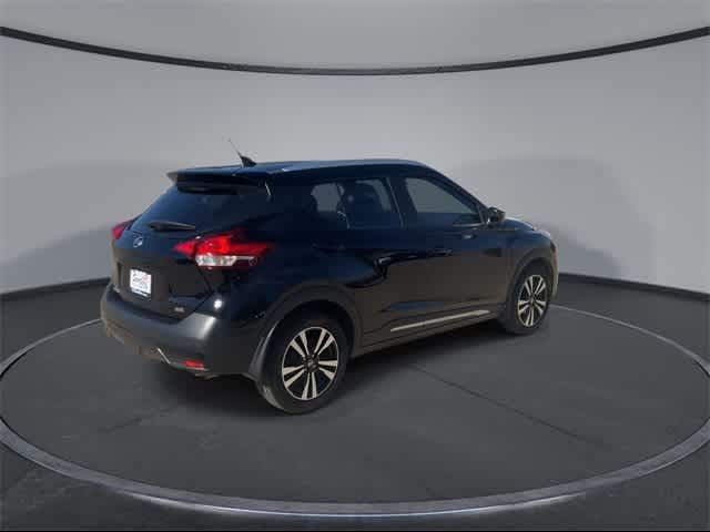 2018 Nissan Kicks SR