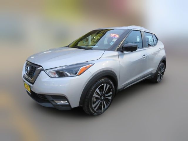 2018 Nissan Kicks SR