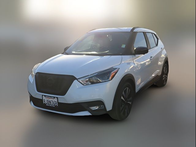 2018 Nissan Kicks SR