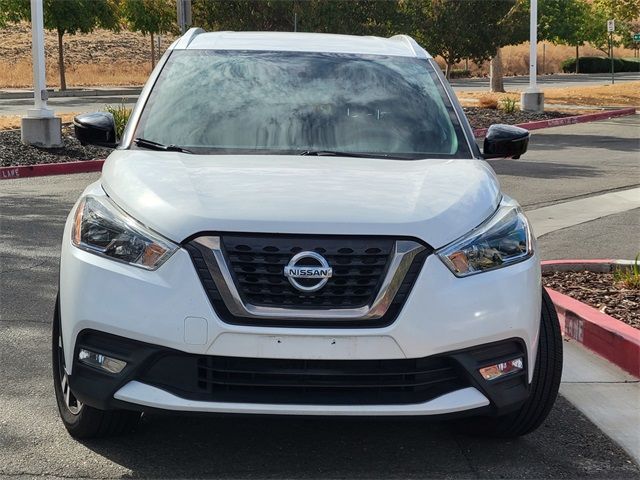 2018 Nissan Kicks SR