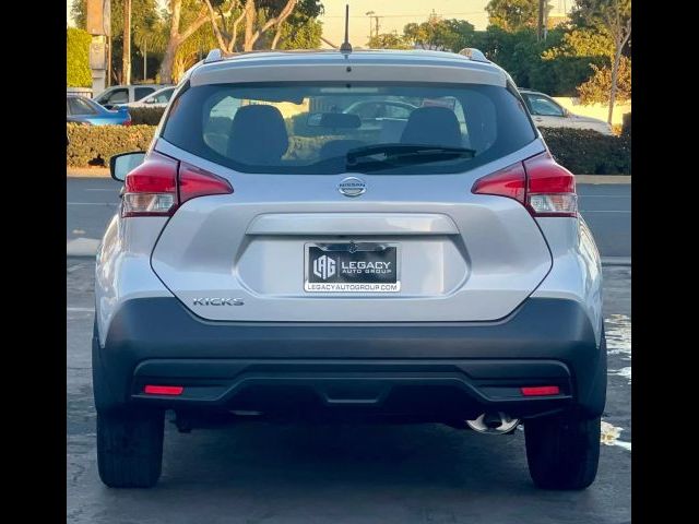 2018 Nissan Kicks S