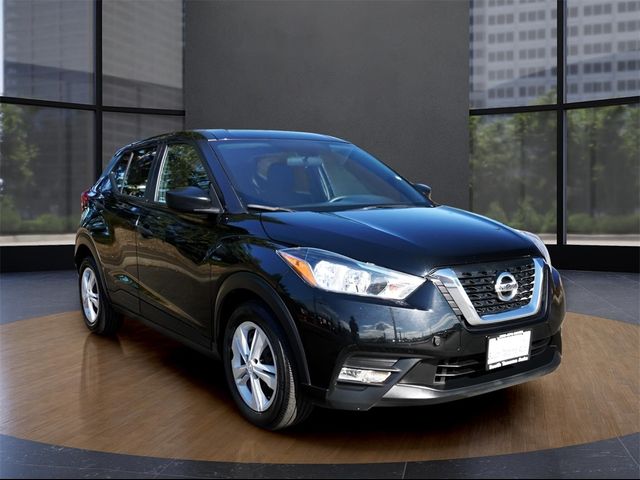 2018 Nissan Kicks SV