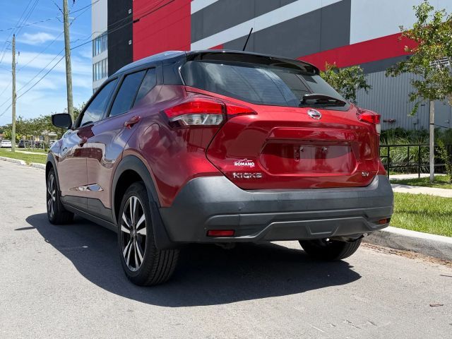2018 Nissan Kicks SV