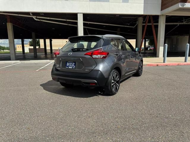 2018 Nissan Kicks SR