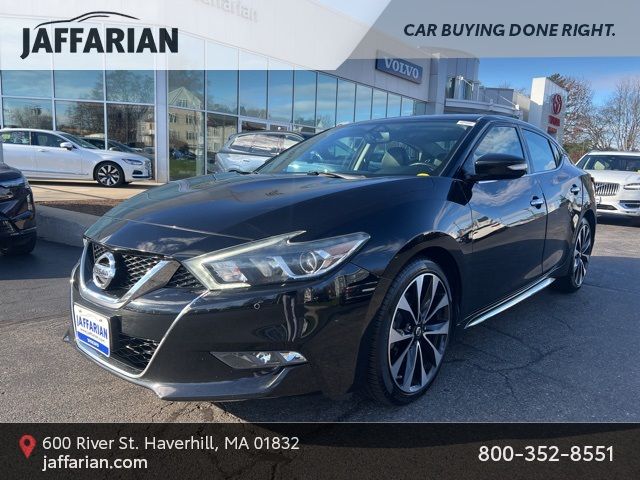 2018 Nissan Maxima SR