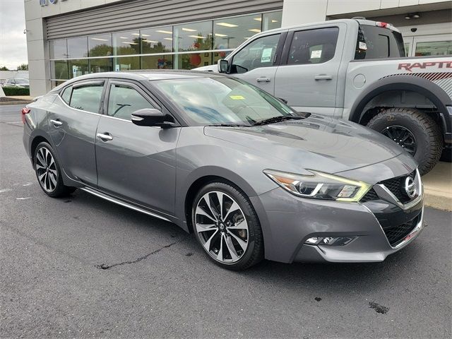 2018 Nissan Maxima SR