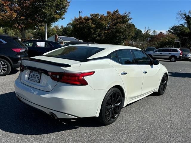 2018 Nissan Maxima SR