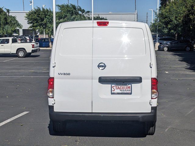 2018 Nissan NV200 S