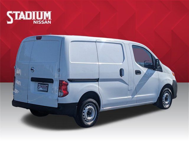 2018 Nissan NV200 S