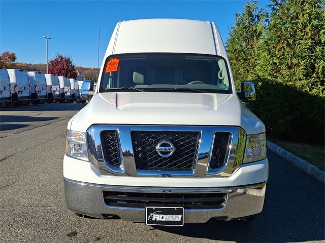 2018 Nissan NV SL