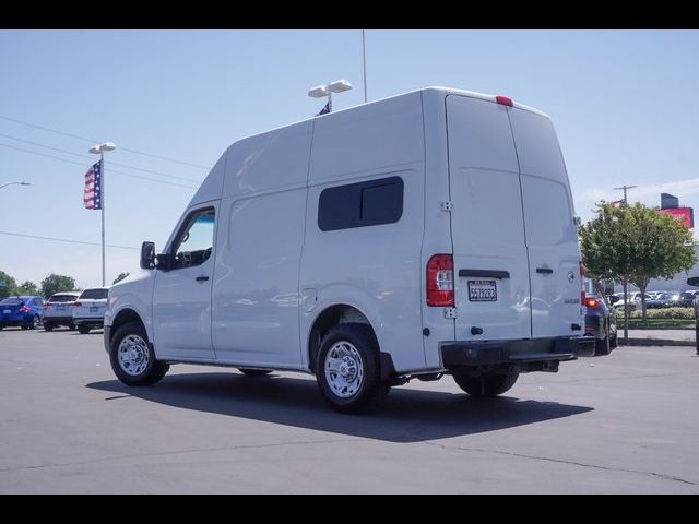 2018 Nissan NV SV