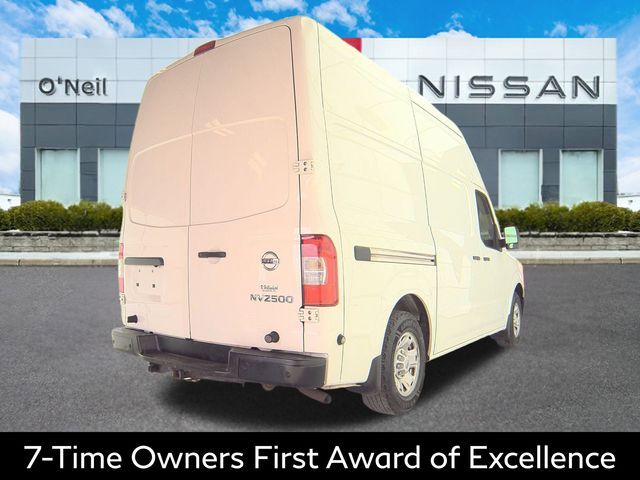 2018 Nissan NV SV