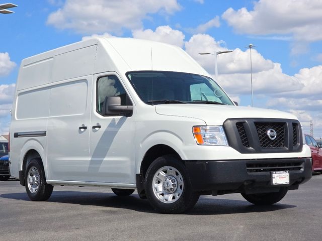 2018 Nissan NV SV