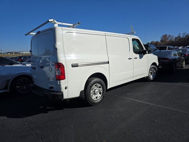 2018 Nissan NV SV