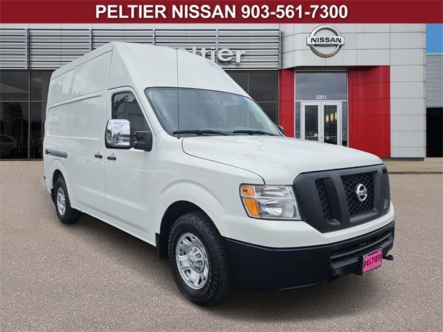 2018 Nissan NV SV