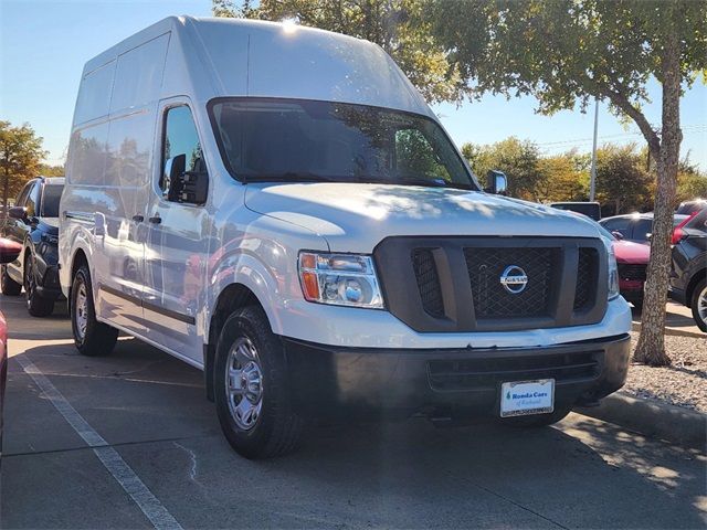 2018 Nissan NV SV