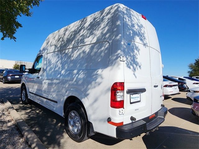 2018 Nissan NV SV