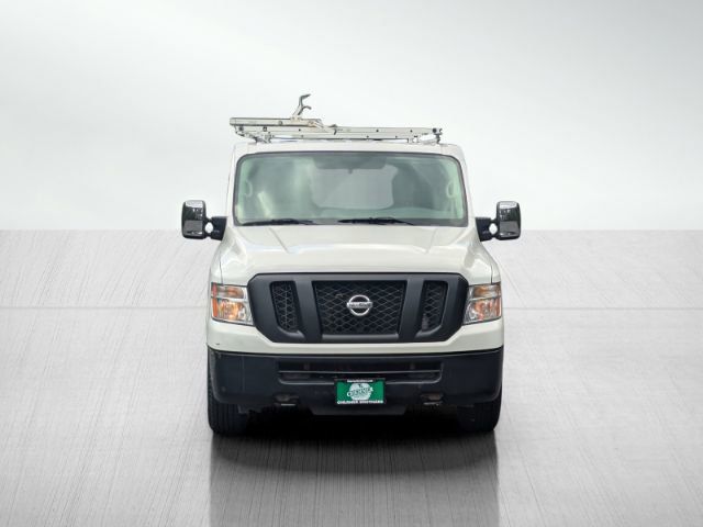 2018 Nissan NV SV