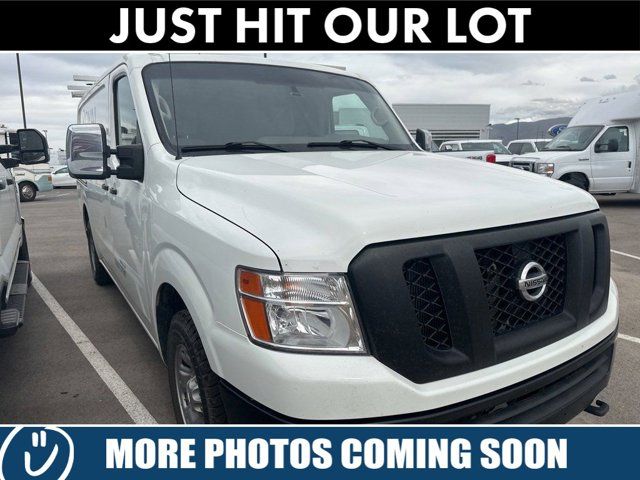 2018 Nissan NV SV