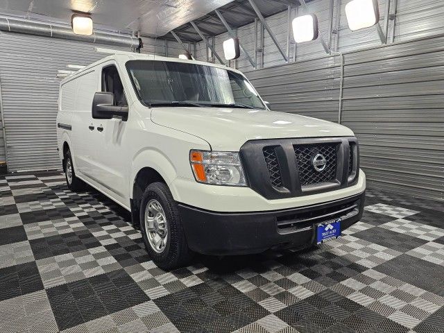 2018 Nissan NV SV