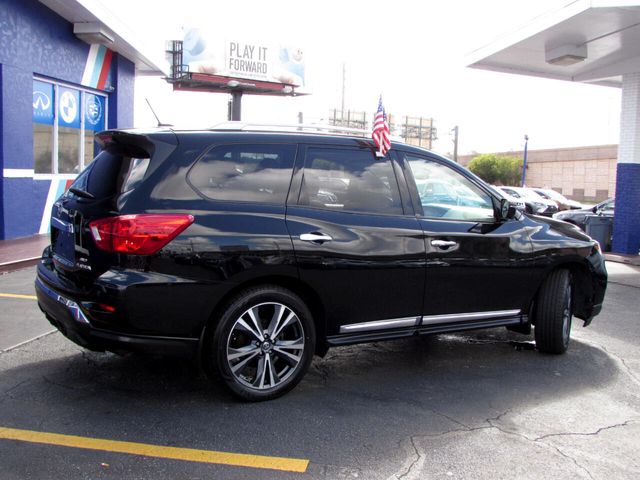 2018 Nissan Pathfinder Platinum