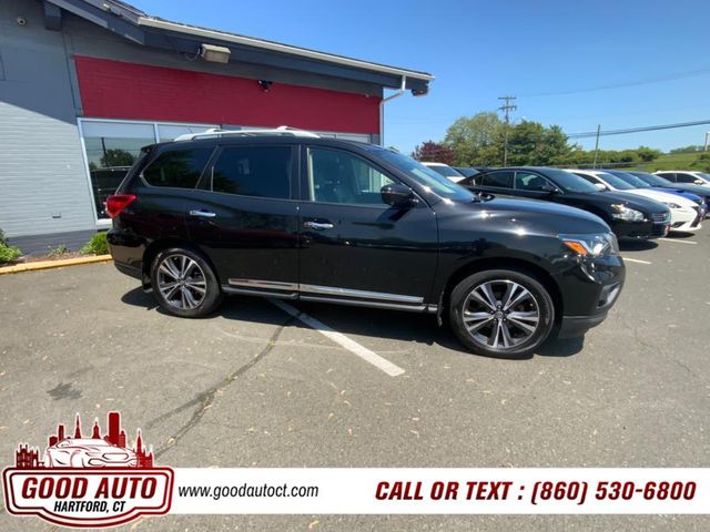 2018 Nissan Pathfinder Platinum