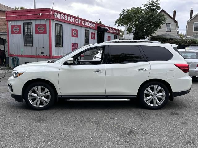 2018 Nissan Pathfinder SL