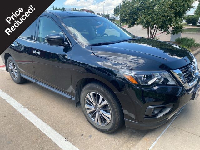 2018 Nissan Pathfinder SL