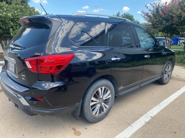 2018 Nissan Pathfinder SL