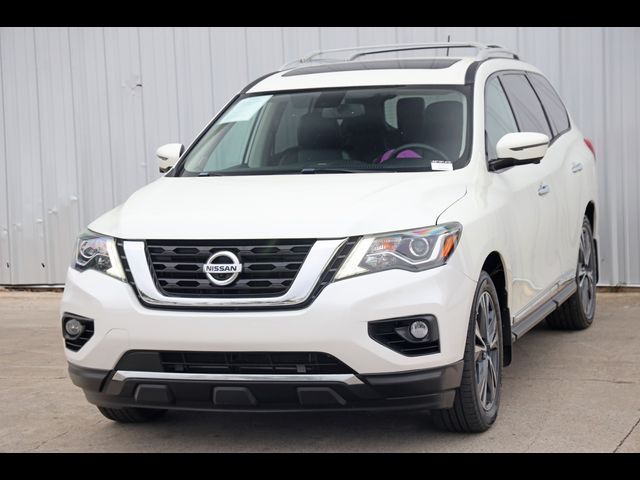 2018 Nissan Pathfinder Platinum