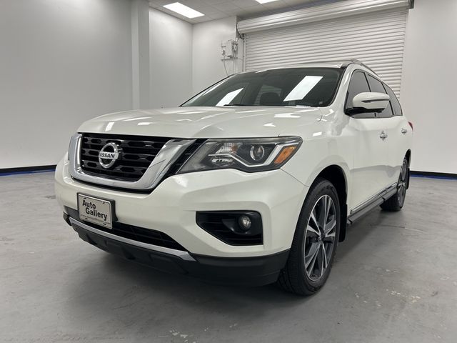 2018 Nissan Pathfinder Platinum