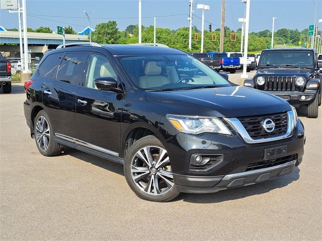 2018 Nissan Pathfinder Platinum