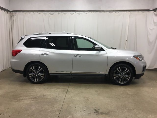 2018 Nissan Pathfinder Platinum