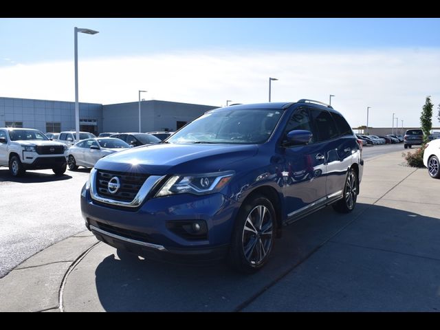 2018 Nissan Pathfinder Platinum