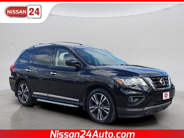 2018 Nissan Pathfinder Platinum