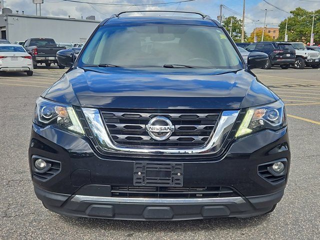 2018 Nissan Pathfinder Platinum