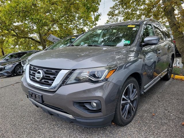 2018 Nissan Pathfinder Platinum