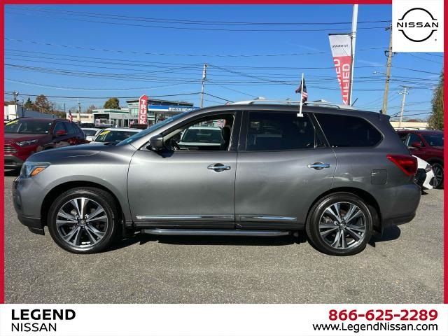 2018 Nissan Pathfinder Platinum