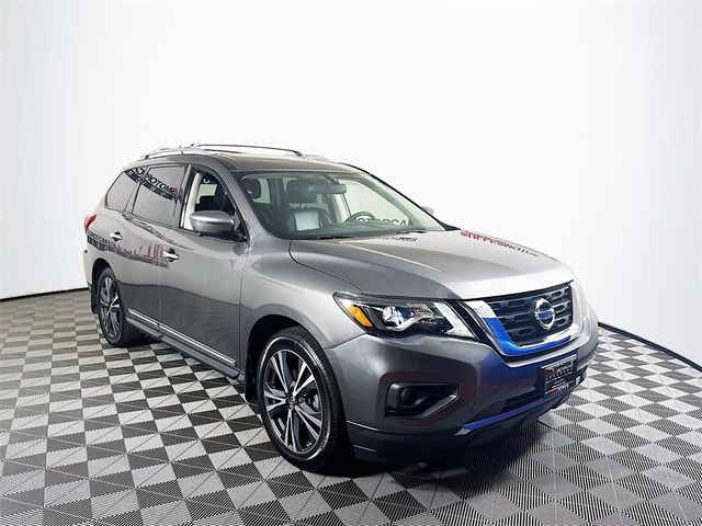 2018 Nissan Pathfinder Platinum